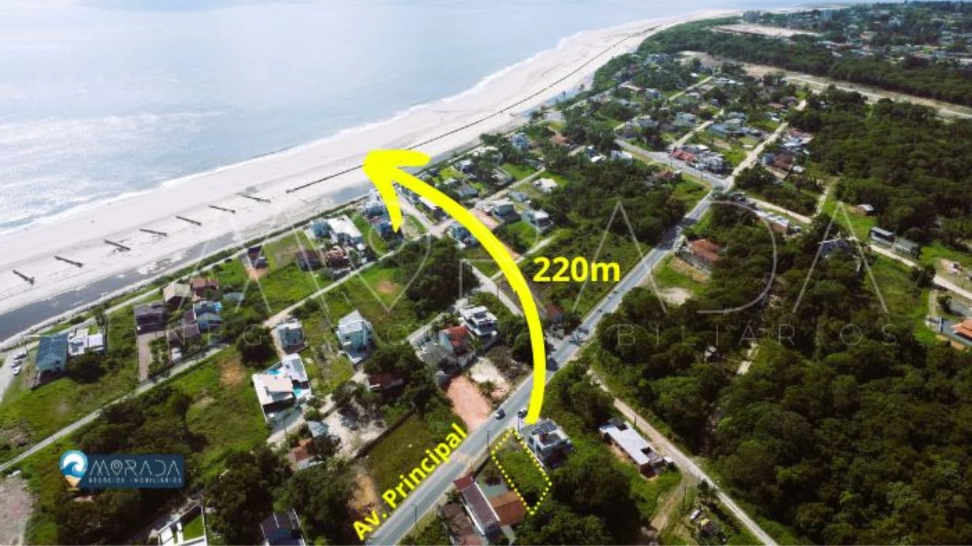 TERRENO DE FRENTE PARA AVENIDA COM 450m² – ROSA DOS VENTOS