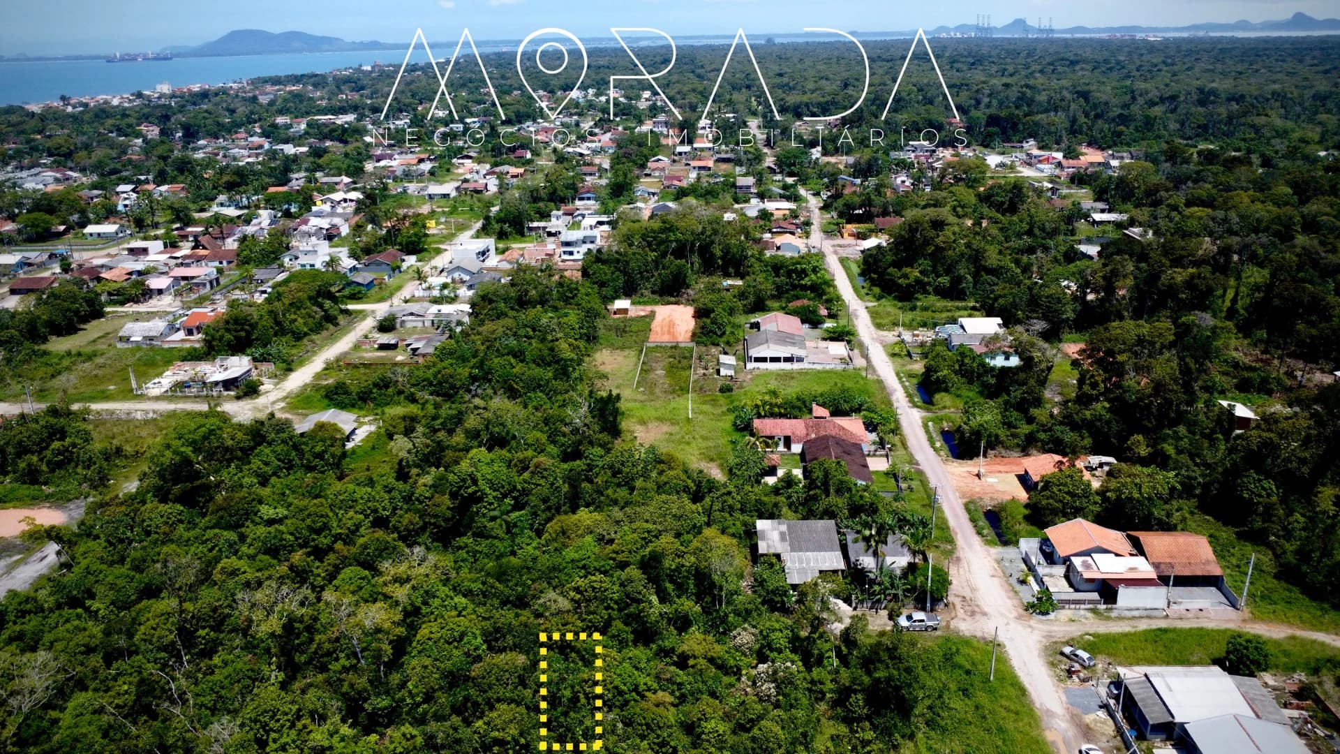 TERRENO COM 384m² NA PRAIA DAS PALMEIRAS
