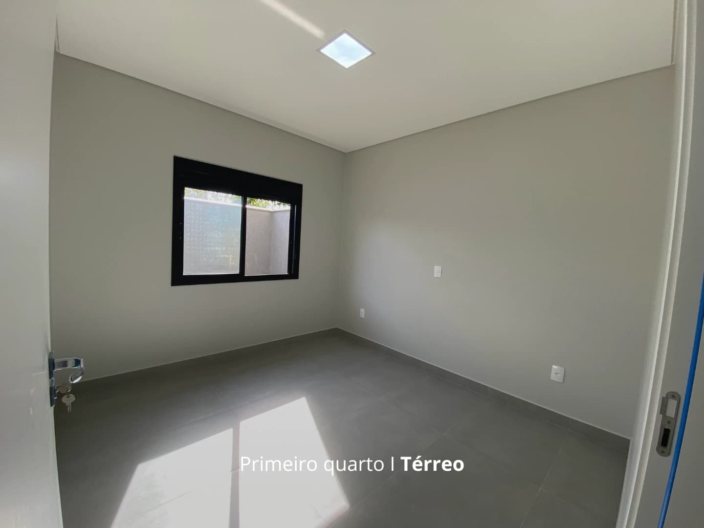 Miniatura 10