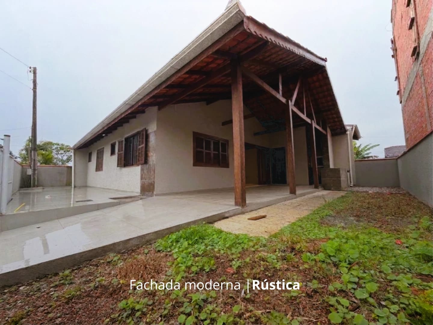 A VERDADEIRA CASA DE PRAIA COM 2 QUARTOS + 1 SUÍTE A 350m DO MAR
