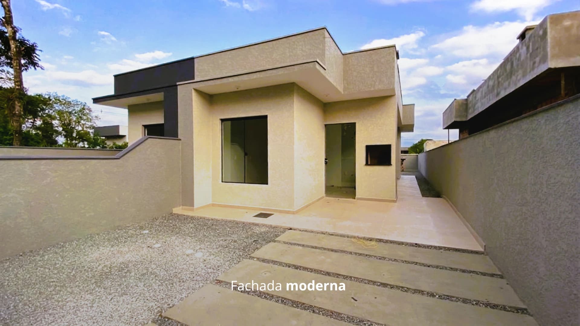 CASA COM 1 QUARTO + 1 SUÍTE PRONTA PRA MORAR