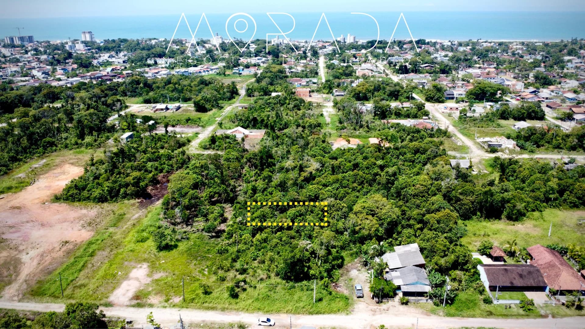 TERRENO COM 384m² NA PRAIA DAS PALMEIRAS