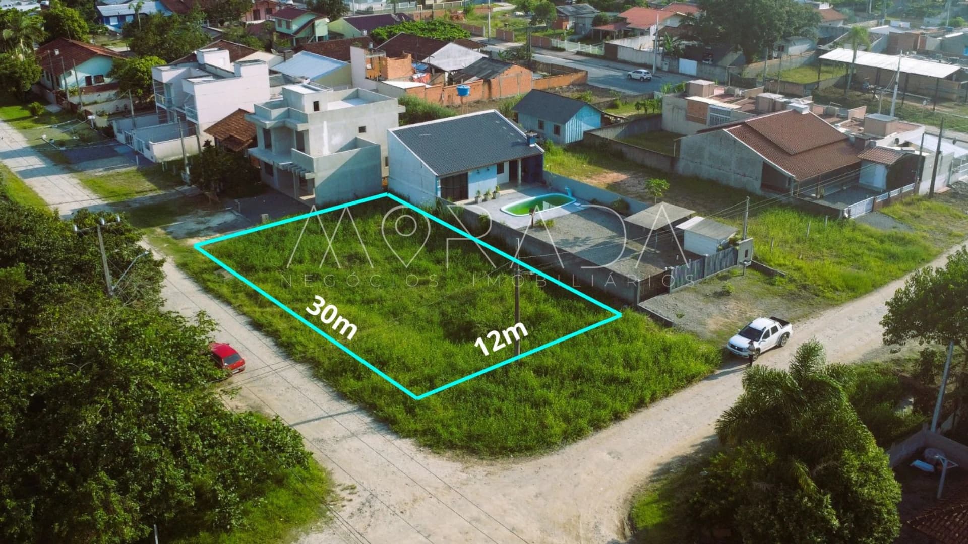 TERRENO DE ESQUINA A 350M DO MAR – SAI MIRIM