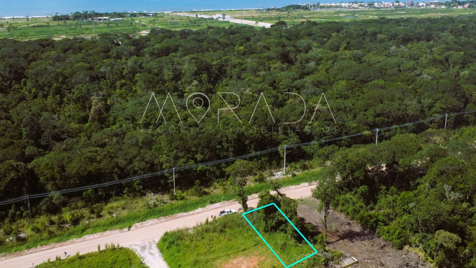 TERRENO EM FRENTE AO RIVIEIRA SANTA MARIA COM 409,6m²