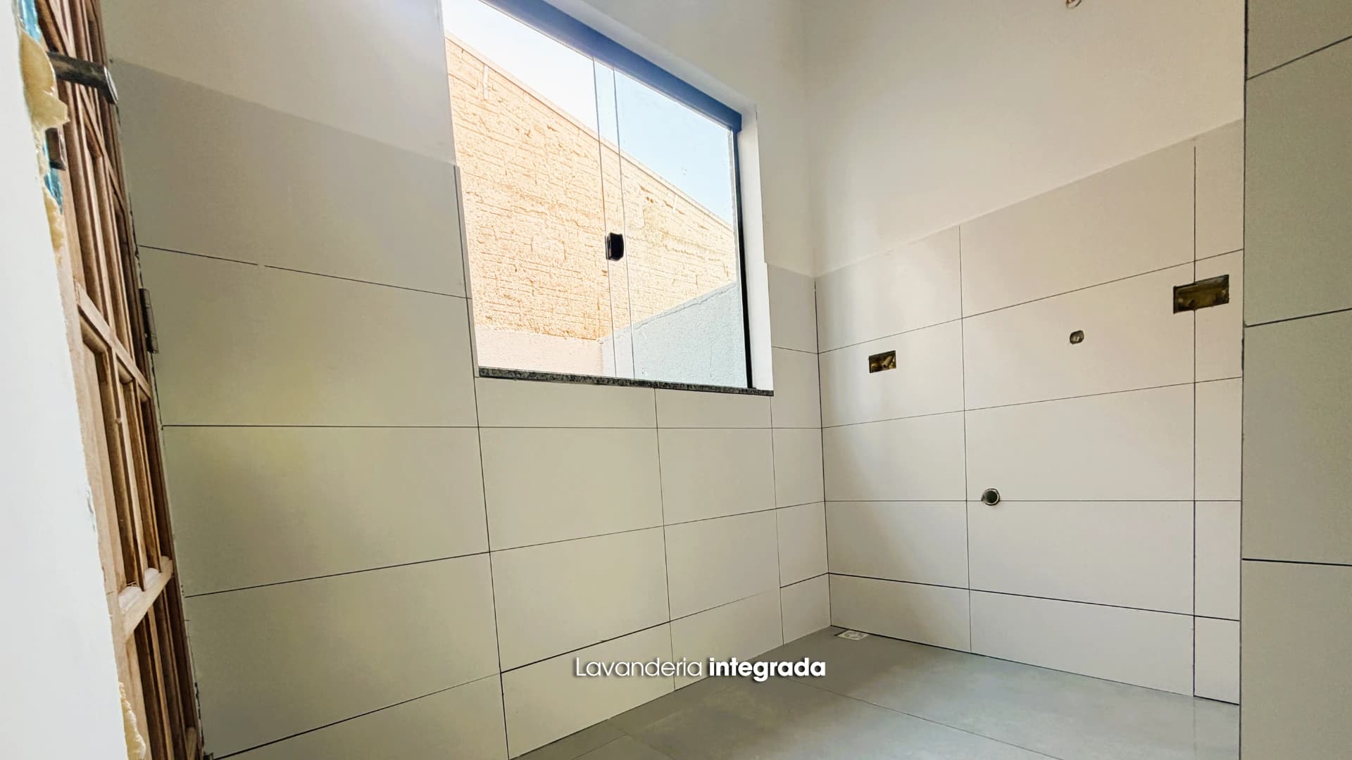 CASA DE 2 QUARTOS NO SÃO JOSÉ