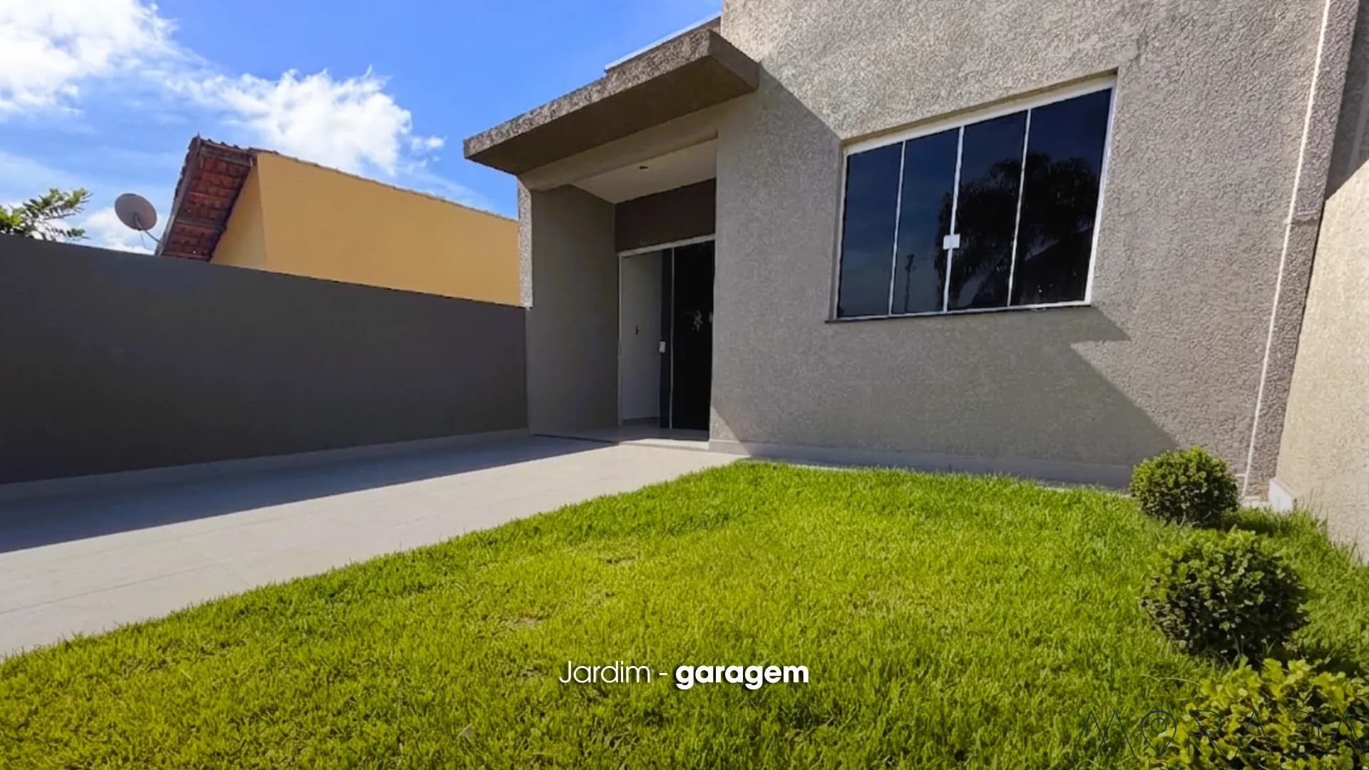 CASA NOVA COM EXCELENTE ACABAMENTO A 400m DO MAR