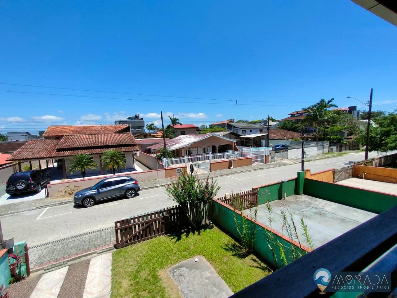 OPORTUNIDADE: SOBRADO NO CENTRO DE ITAPOÁ A 300m DA 3° PEDRA
