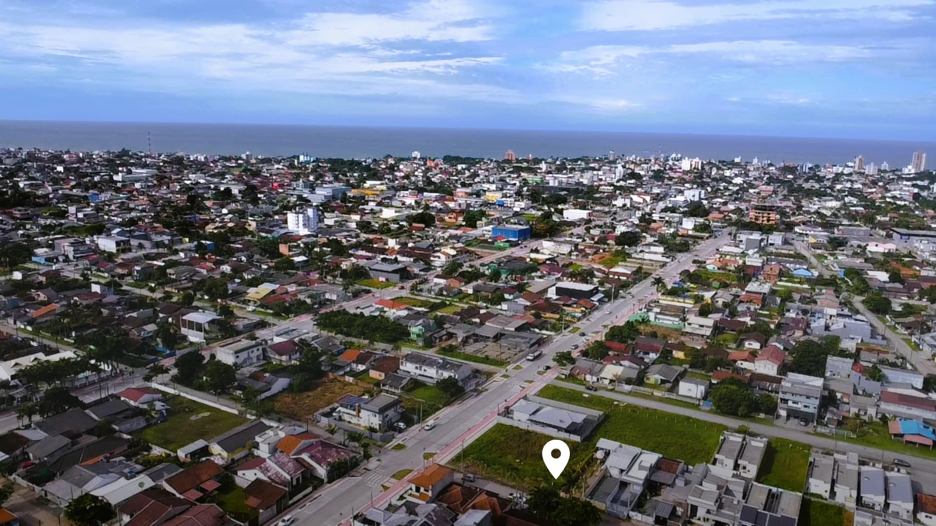TERRENO PRONTO PARA CONSTRUIR AO LADO DA AVENIDA NO SÃO JOSÉ