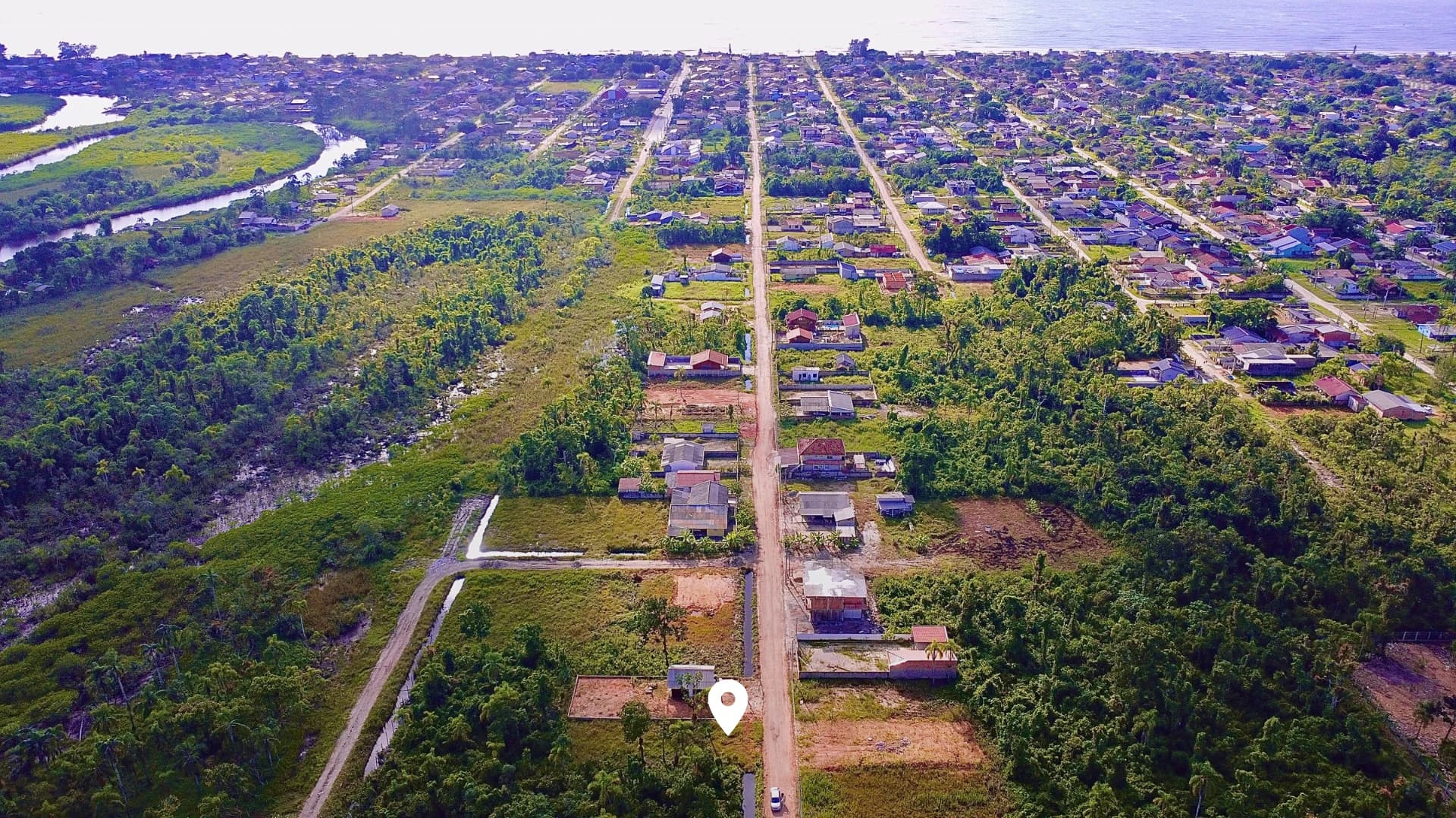 TERRENO LIMPO COM 360m² BARRA DO SAÍ